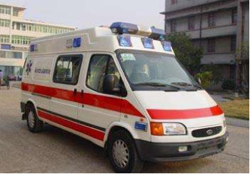 富源县救护车租赁
